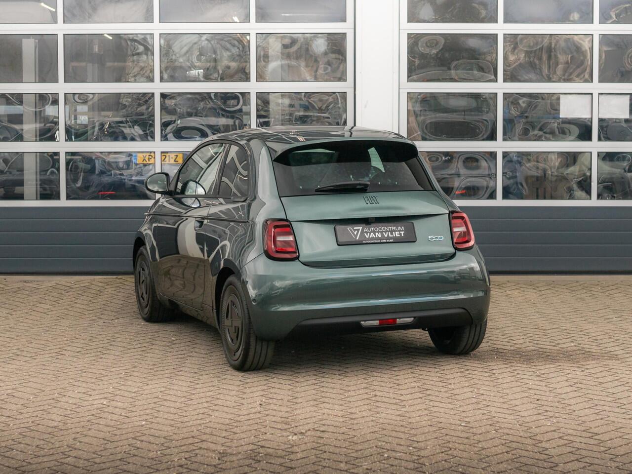 Fiat E-500 Giorgio Armani Edition 42 kWh | 17% Bijtelling | Zeer Exclusief | Beperkte Oplage !