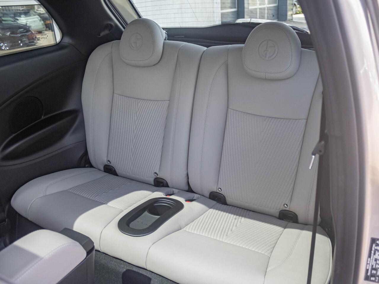 Fiat E-500 Giorgio Armani Edition 42 kWh | 17% Bijtelling | Zeer Exclusief | Beperkte Oplage !