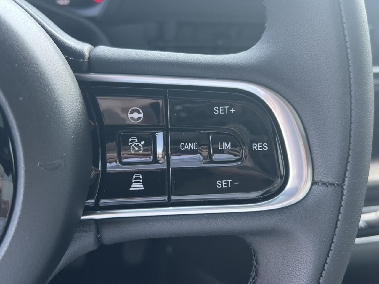 Fiat E-500 Giorgio Armani Edition 42 kWh | LED | JBL | Limited Edition