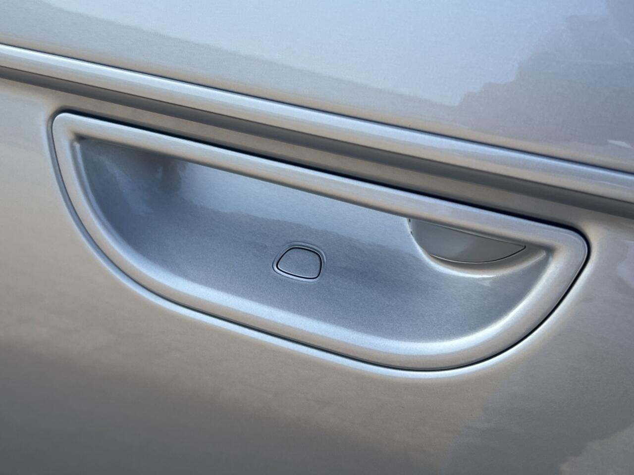 Fiat E-500 Giorgio Armani Edition 42 kWh | LED | JBL | Limited Edition