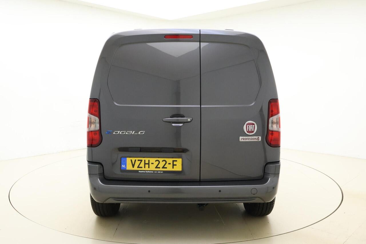 Fiat E-Doblo 136 L1 50 kWh | NIEUW | Navigatie | Climate control | Cruise control | DAB+ | Laadruimte betimmering | Metallic lak | Parkeersensoren | Zijschuifdeur