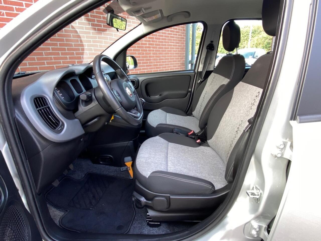 Fiat PANDA 0.9 TWINAIR LOUNGE 80 PK AIRCO TREKHAAK BLUETOOTH