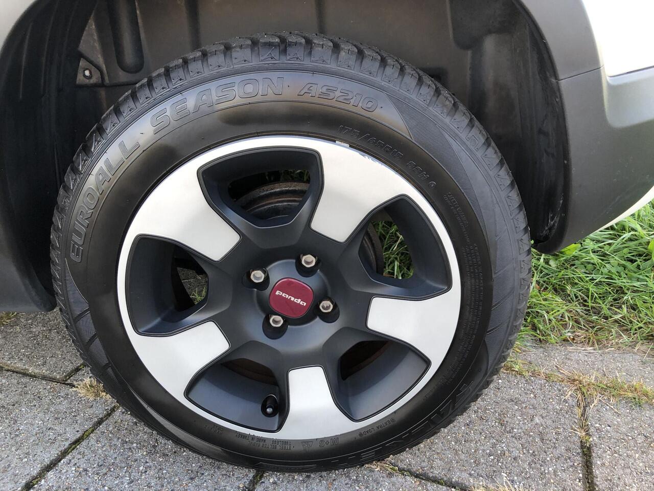 Fiat PANDA 1.2 City Cross CLIMATE|BLUETOOTH|PDC|5-PERSOONS