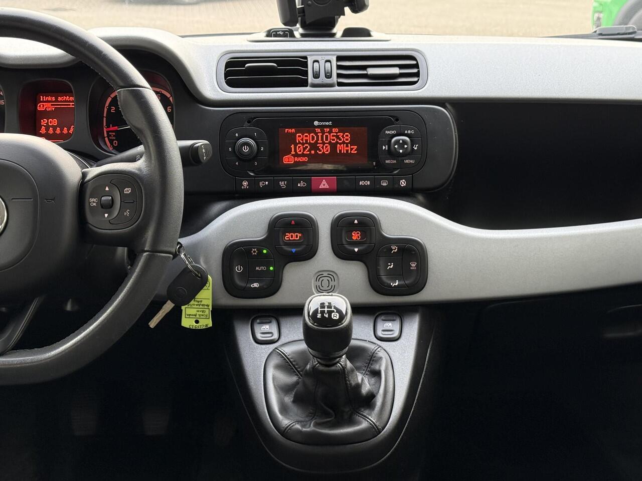 Fiat PANDA 1.2 City Cross | Climate Control | BT-Telefoonfunctie | Elektrische ramen | Centrale deurvergrendeling met afstandsbediening |