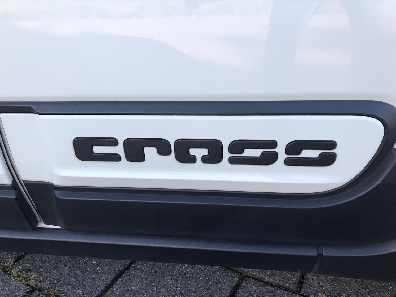 Fiat PANDA 1.2 City Cross CLIMATE|BLUETOOTH|PDC|5-PERSOONS