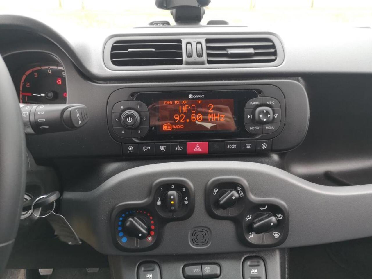 Fiat PANDA 0.9 TwinAir Cross Waze | Bicolor | Bluetooth