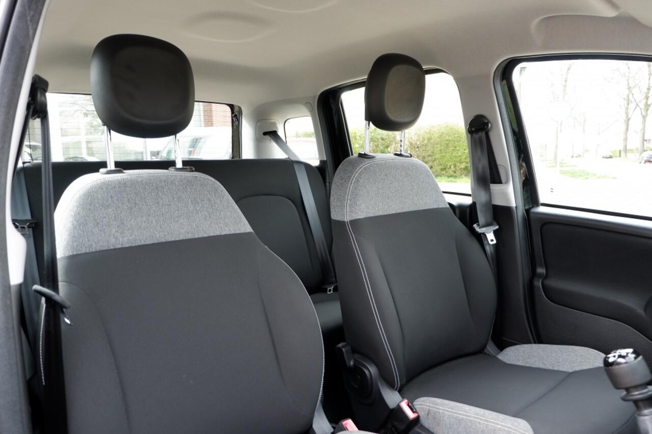 Fiat PANDA 1.0 Hybr. City Rijklaarprijs incl. 12MND Bovag garantie