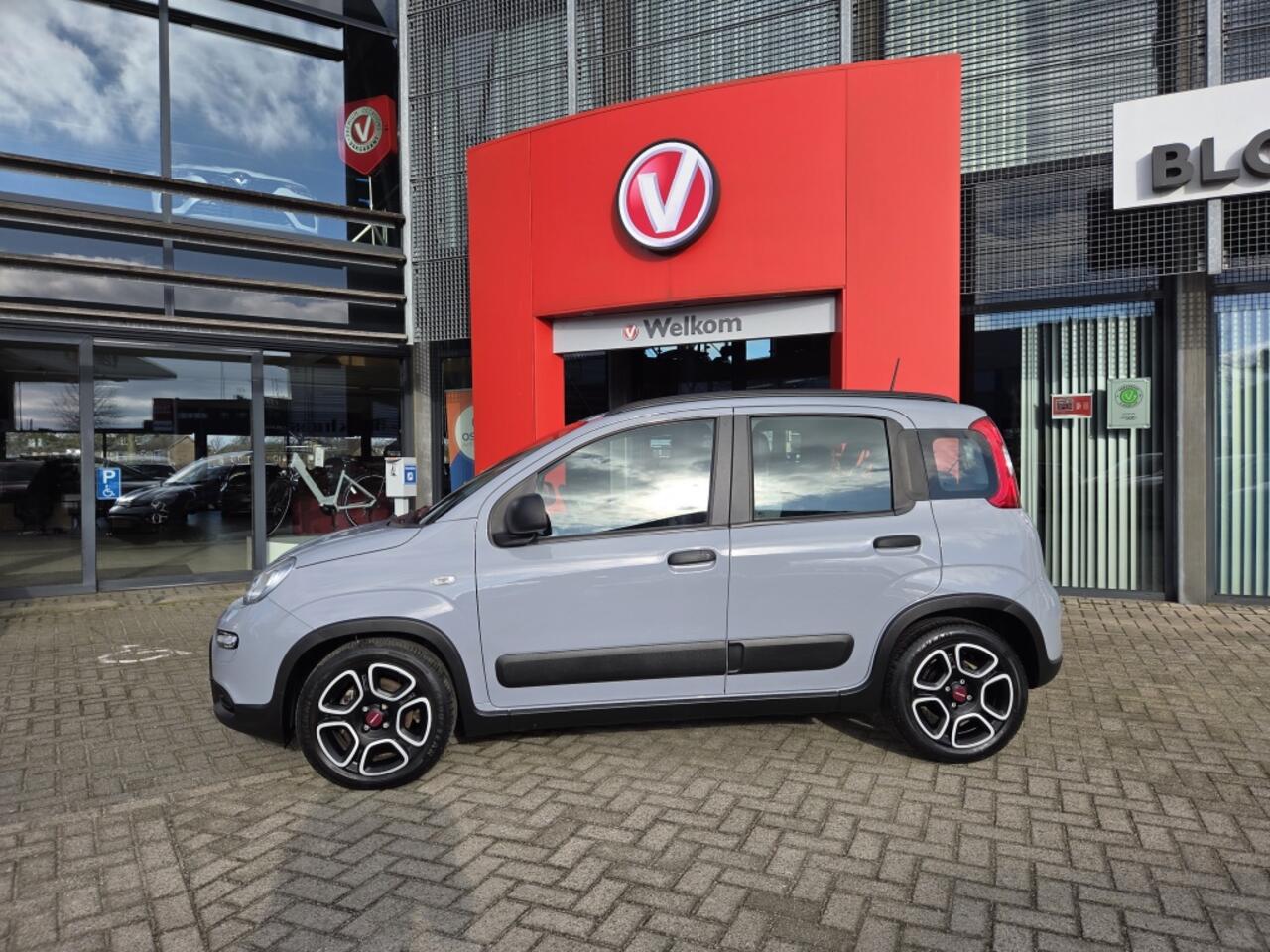 Fiat PANDA 1.0 Hybrid City Life | Carplay | Pdc |