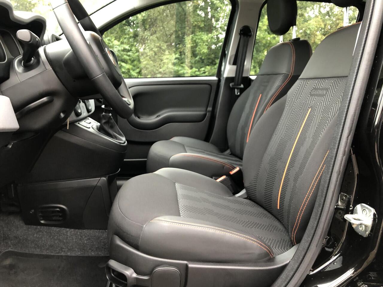 Fiat PANDA 1.0 Hybrid Cross Garmin CLIMATE|APPLE/ANDROID|DAB|5-PERSOONS