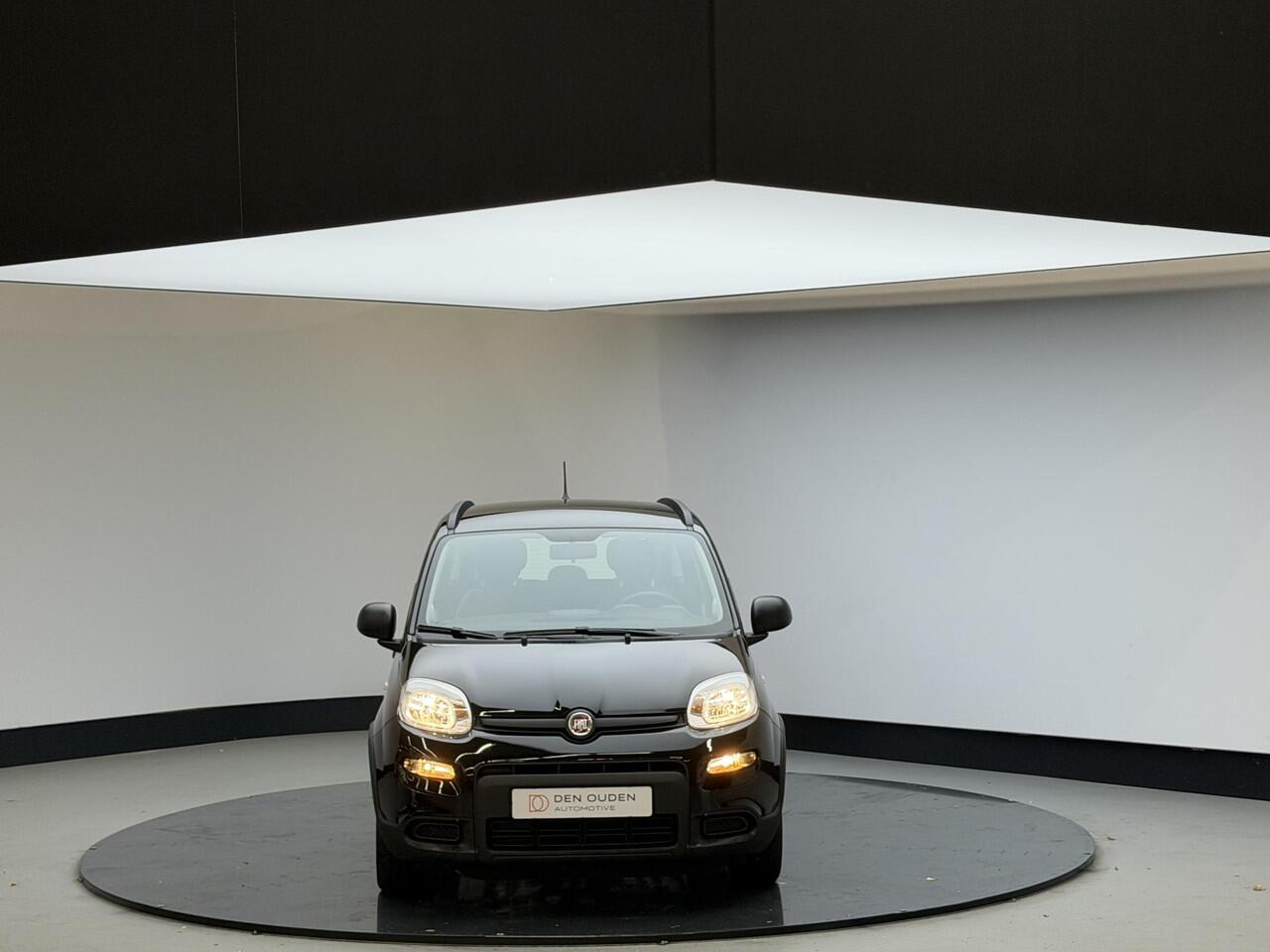 Fiat PANDA 1.0 Hybrid City Life 18.000 km! | Hoge instap | LM velgen | Hybride | Airco |