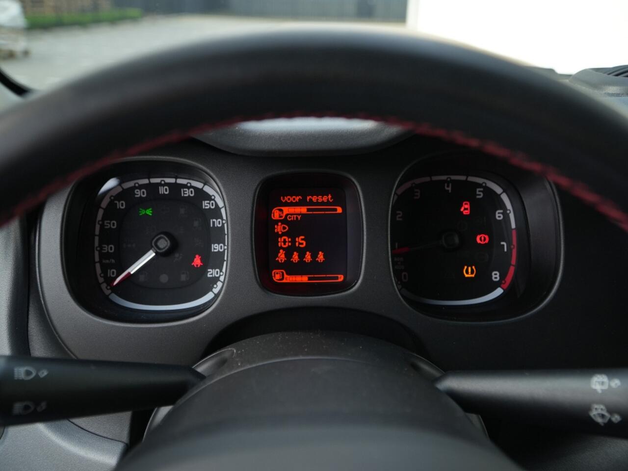 Fiat PANDA 1.0 Hybrid 70 PK Sport | Carplay | PDC | Privacy | 5zits | 1ste
