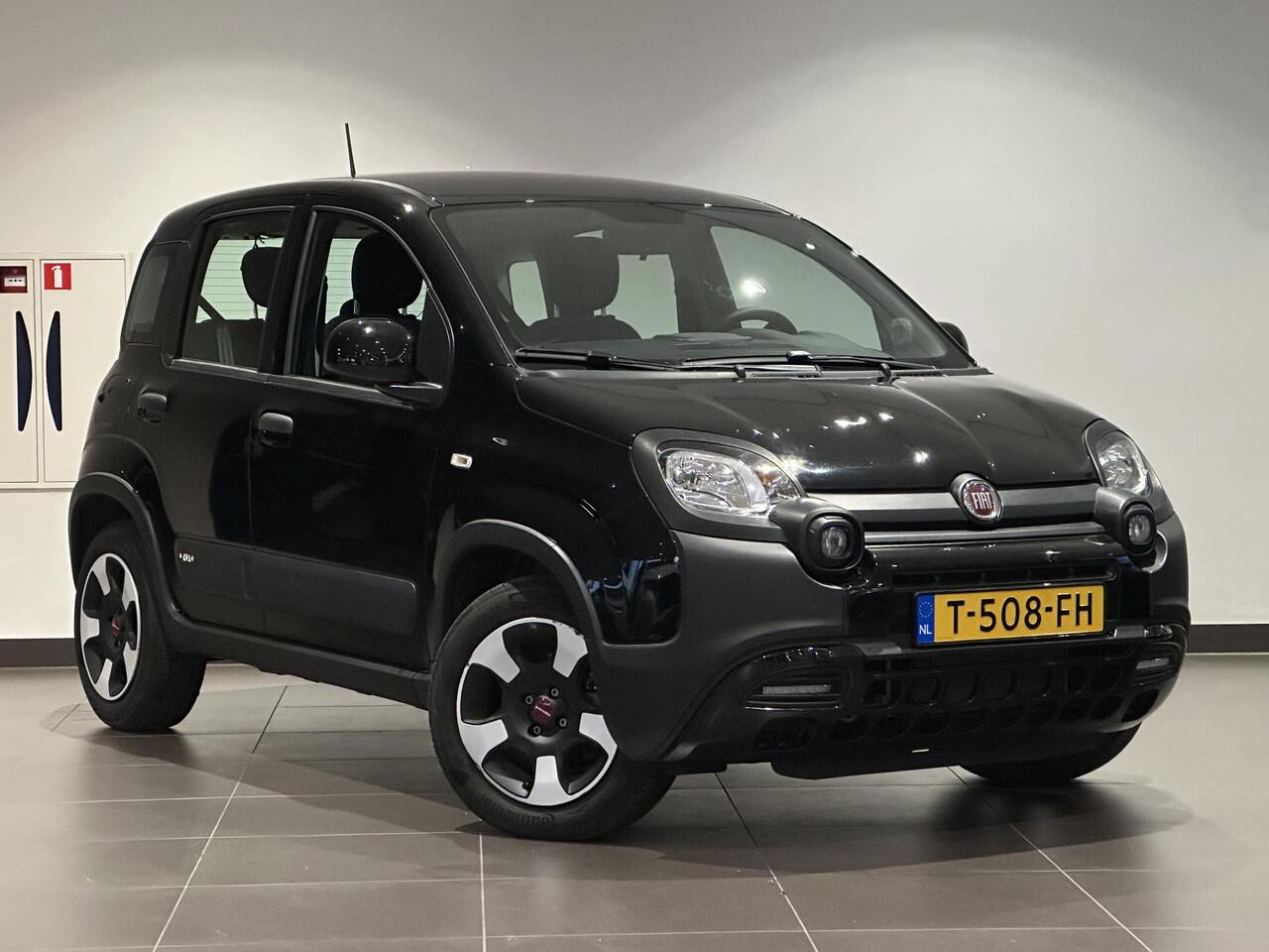 Fiat PANDA City Cross 1.0 Hybrid 70pk | 5-ZITS | CLIMA | HOGE INSTAP! | APPLE CARPLAY / ANDROID AUTO | PARKEERSENSOREN | DAB+ |