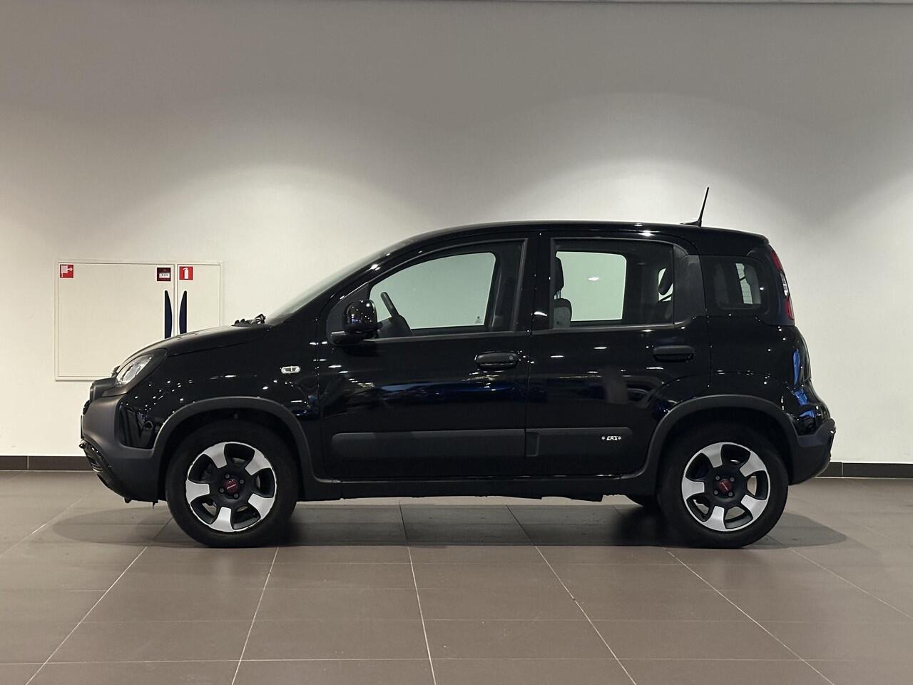 Fiat PANDA City Cross 1.0 Hybrid 70pk | 5-ZITS | CLIMA | HOGE INSTAP! | APPLE CARPLAY / ANDROID AUTO | PARKEERSENSOREN | DAB+ |