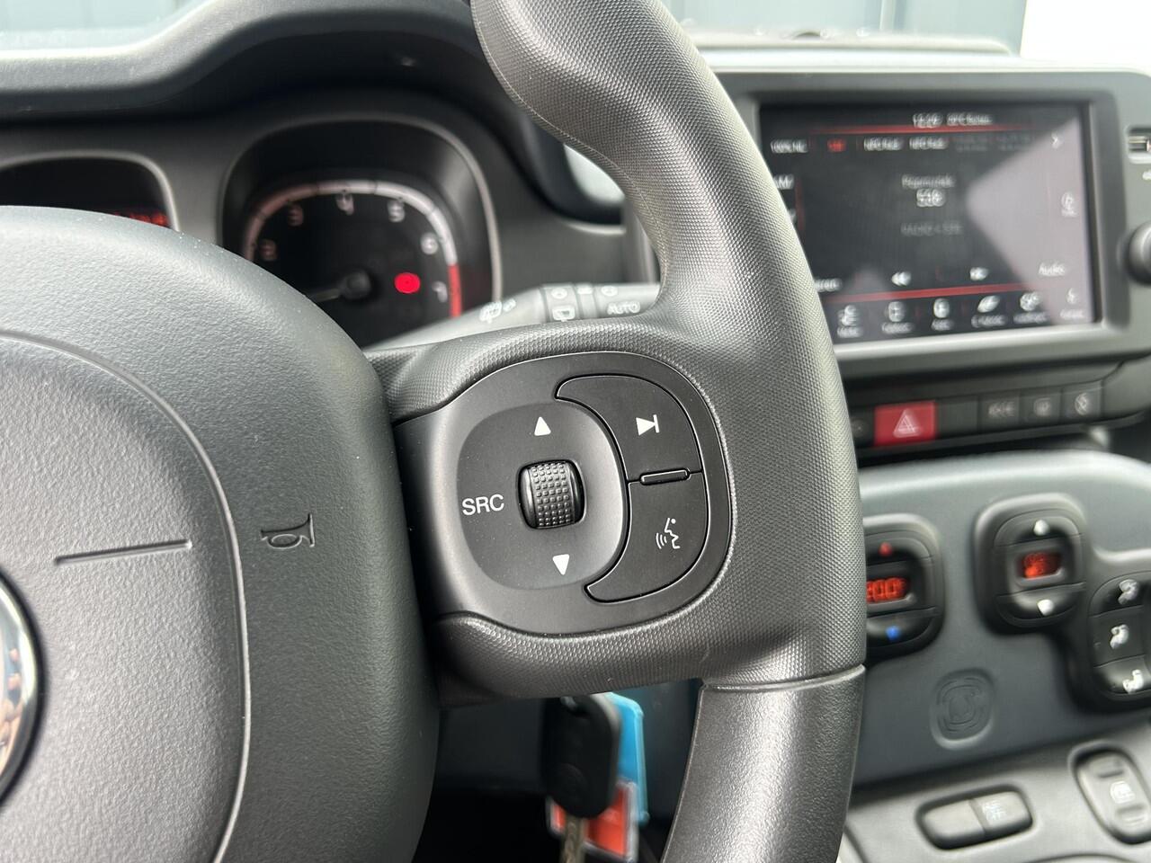 Fiat PANDA 1.0 Hybrid Cross | Climate control | Apple Carplay | Prijs is rijklaar