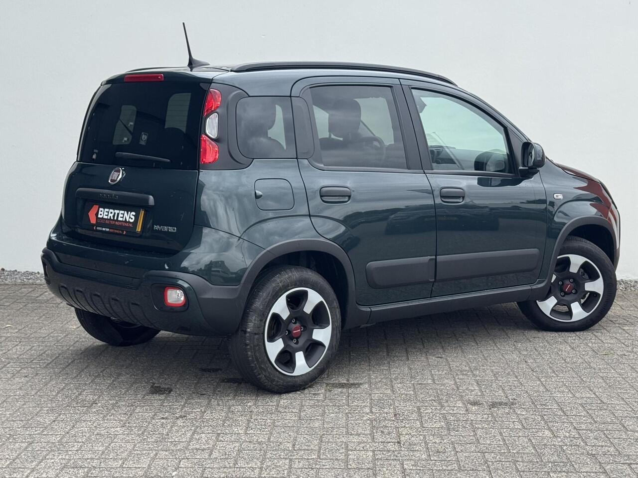 Fiat PANDA 1.0 Hybrid RED Cross | Apple carplay | Climate control | Prijs is rijklaar!