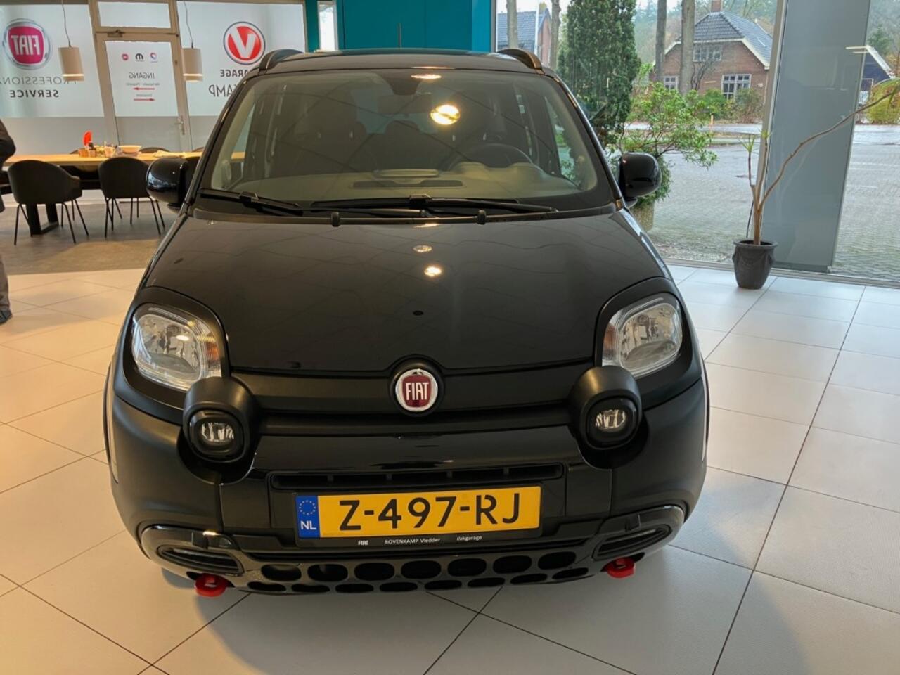 Fiat PANDA 1.0 70Hybrid Cross