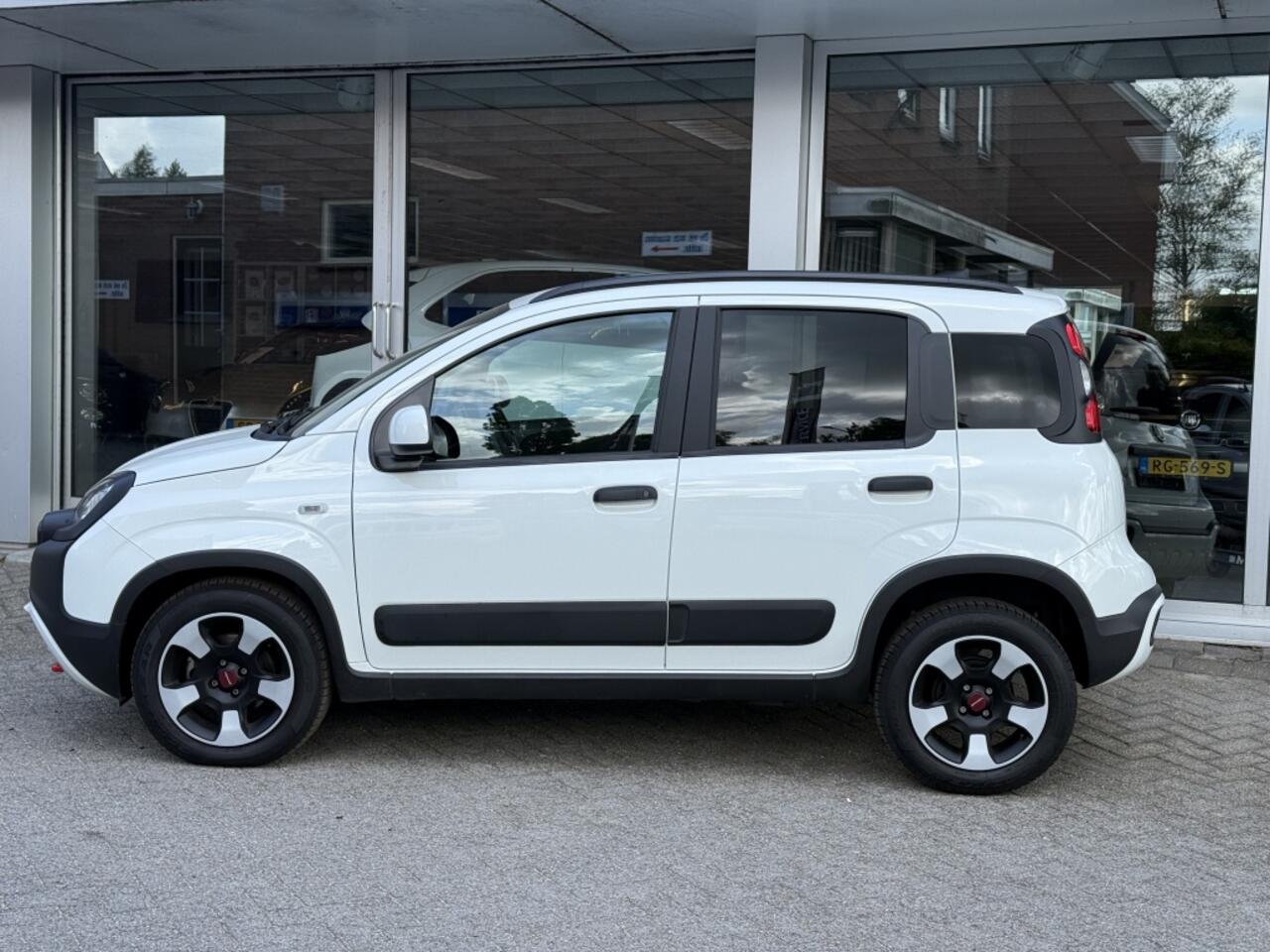 Fiat PANDA 1.0 Hybrid Cross | Apple carplay | auto airco |