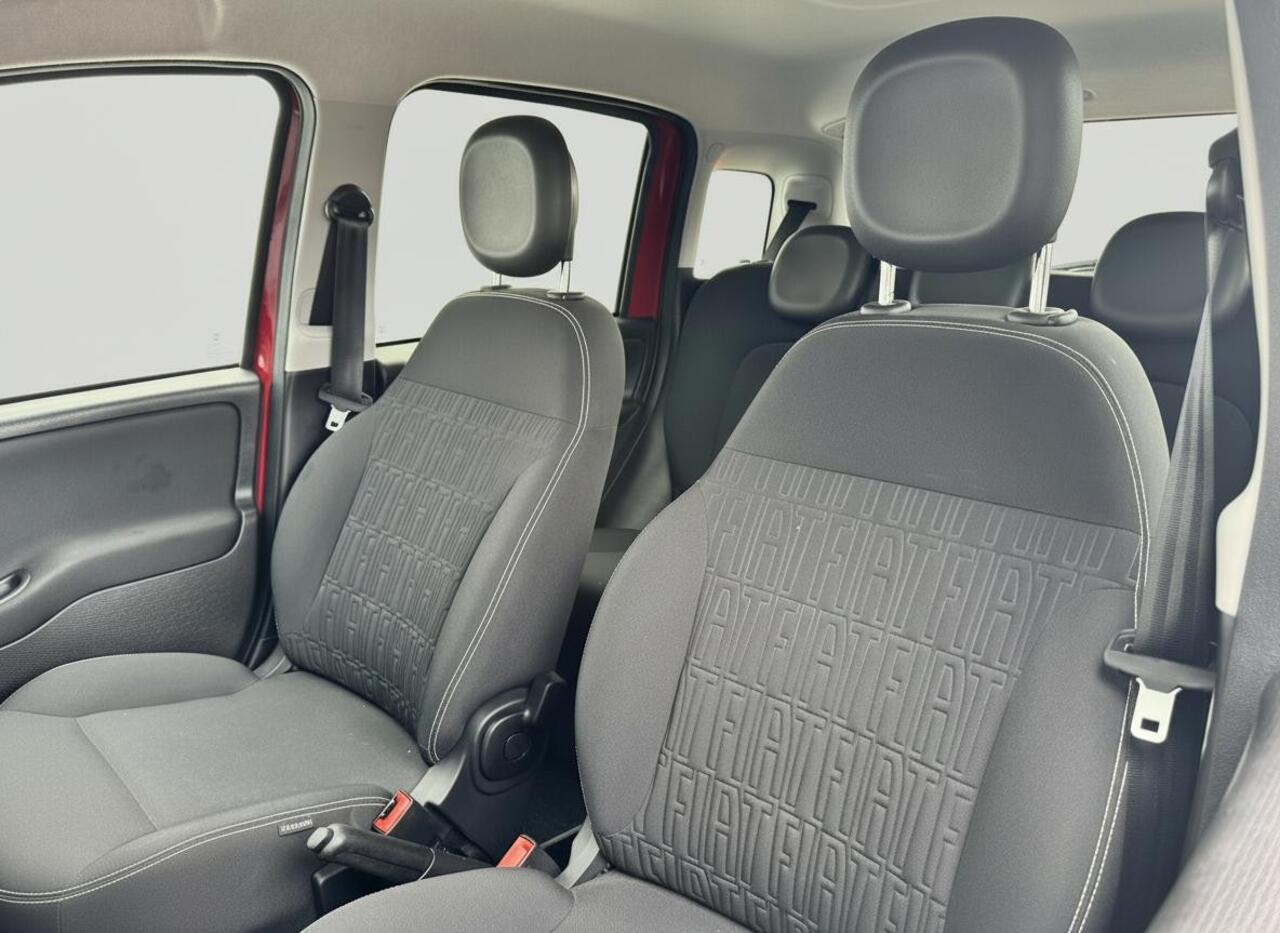 Fiat PANDA 1.0 Hybrid Cross | Climate control | Apple Carplay | Prijs is rijklaar