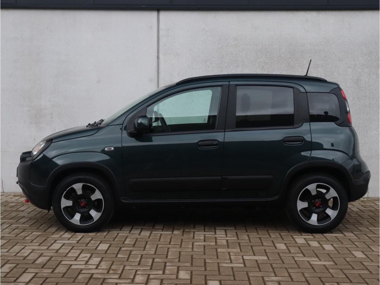 Fiat PANDA 1.0 Hybrid 70 PK Cross | Carplay | Cruise | PDC