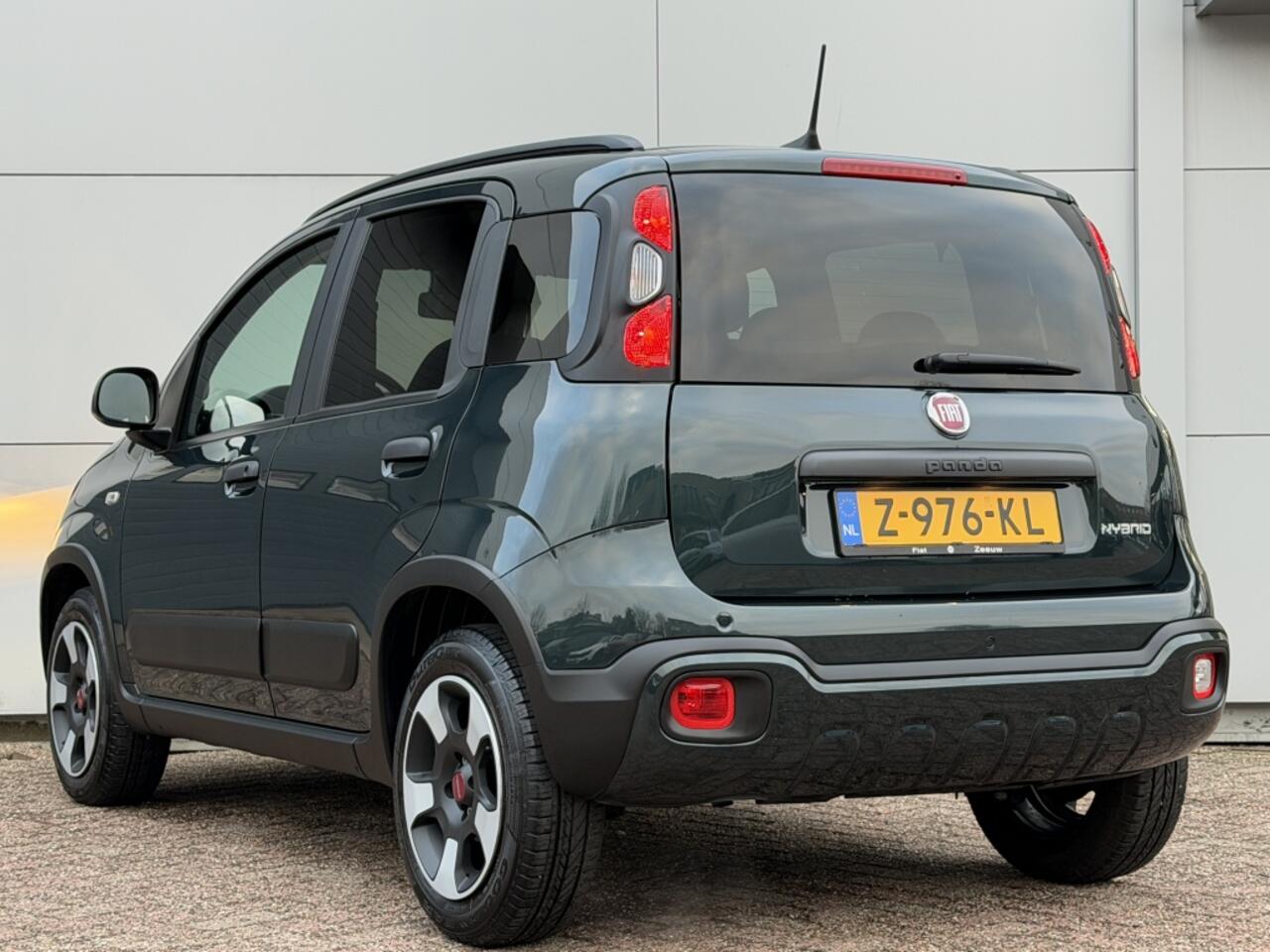 Fiat PANDA 1.0 Hybrid 70 PK Cross | Carplay | Cruise | PDC