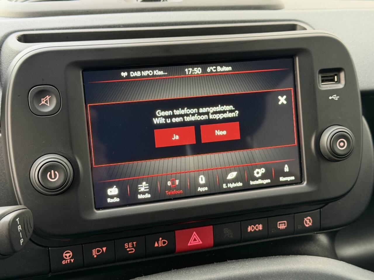 Fiat PANDA 1.0 Hybrid 70 PK Cross | Carplay | Cruise | PDC