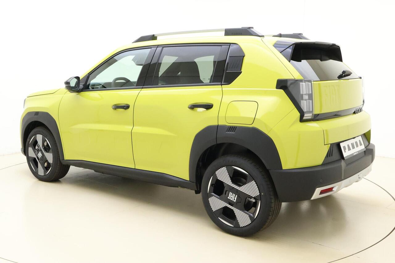 Fiat PANDA Grande La Prima 11 kW 44 kWh | Nu in de showroom! | Navigatie | Camera | Stoelverwarming | Voorruitverwarming | LED verlichting | Lichtmetalen velgen