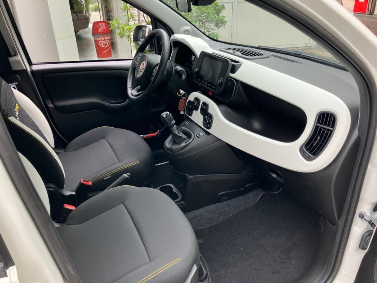 Fiat PANDA Pandina 1.0 Hybrid