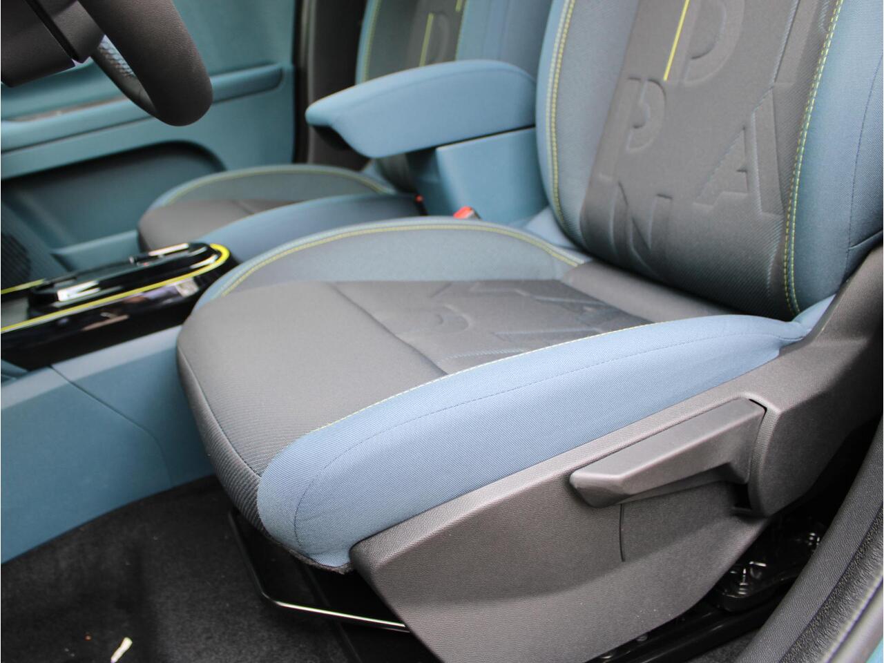 Fiat PANDA Grande 1.2 Hybrid Icon VOORRAAD KORTING