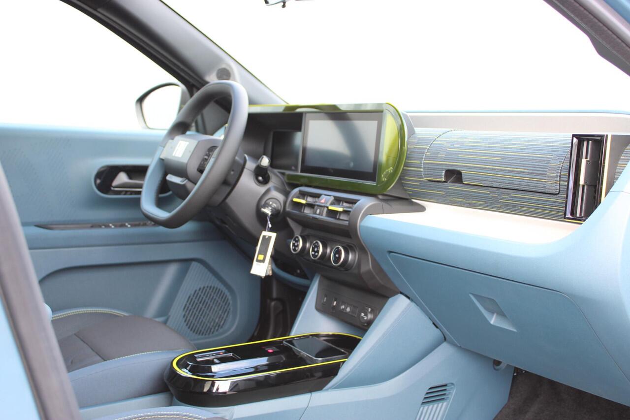 Fiat PANDA Grande HYBRID 110 ICON VOORRAAD KORTING