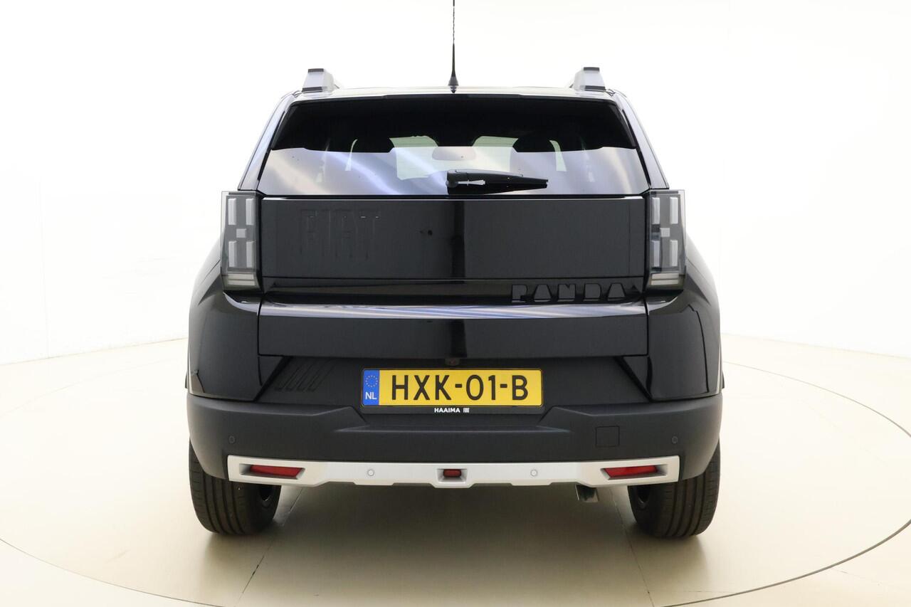 Fiat PANDA Grande 1.2 Hybrid La Prima | Navigatie | Climate control | Camera | Dakrails | Lichtmetalen velgen | Stoel & Stuurverwarming | Nieuw model | Hoge instap
