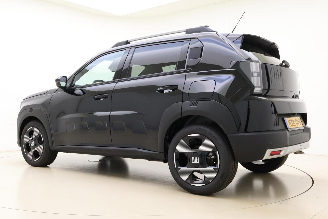 Fiat PANDA Grande 1.2 Hybrid La Prima | Navigatie | Climate control | Camera | Dakrails | Lichtmetalen velgen | Stoel & Stuurverwarming | Nieuw model | Hoge instap