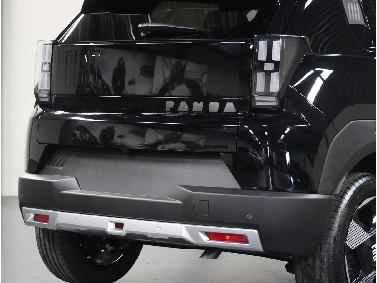 Fiat PANDA Grande 1.2 Hybrid La Prima | Incl. ¤1.250,- Korting! | Camera | CruiseControl | AppleCarPlay/AndroidAuto | Navigatie | Airco |