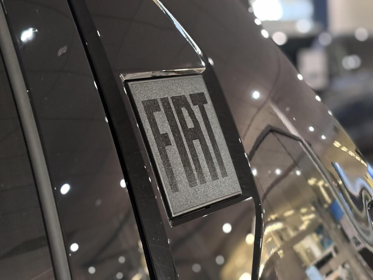 Fiat PANDA Grande La Prima 1.2 Hybrid 110pk e-DCS6 | VERW. VOORRUIT | VERW. VOORSTOELEN | STUURVERW. | NAVI | CAMERA |