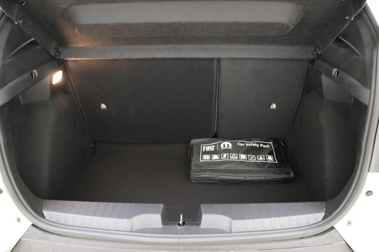 Fiat PANDA Grande 1.2 Hybrid La Prima Automaat | NIEUW MODEL | Navigatie | Stoel & Stuurverwarming | Climate control | Camera | Hoge instap | Dakrails | Lichtmetalen velgen