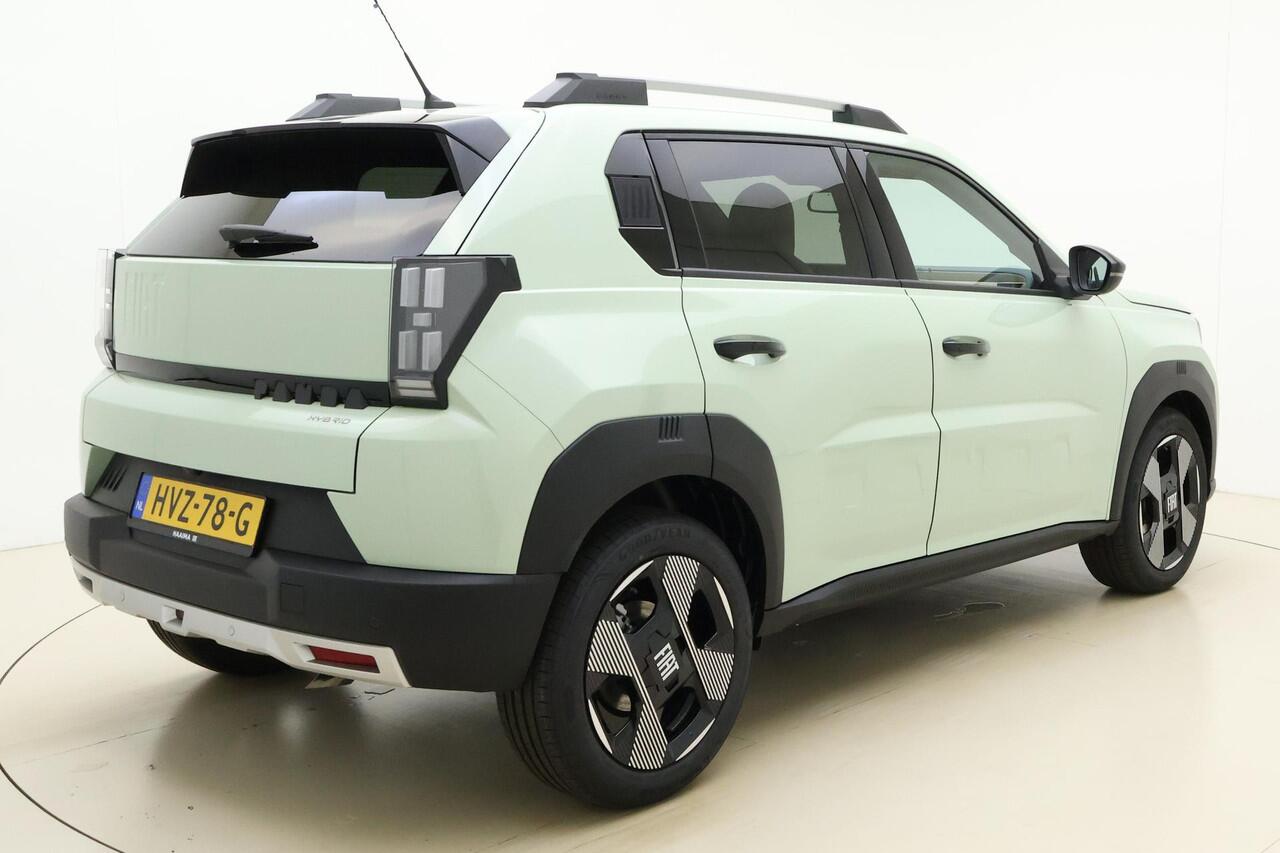 Fiat PANDA Grande 1.2 Hybrid La Prima | Automaat | NIEUW MODEL | Navigatie | Stoel & Stuurverwarming | Climate Control | Camera | Hoge instap | Dakrails | 17'' LM Velgen