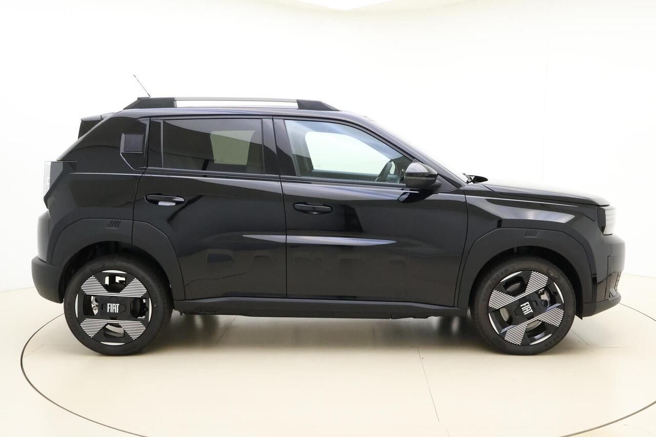 Fiat PANDA Grande La Prima 11 kW 44 kWh | DEMO | NIEUW MODEL | Navigatie | Climate control | Camera | Hoge instap | Dakrails | Stoel- en stuurverwarming | verwarmbaar voorraam