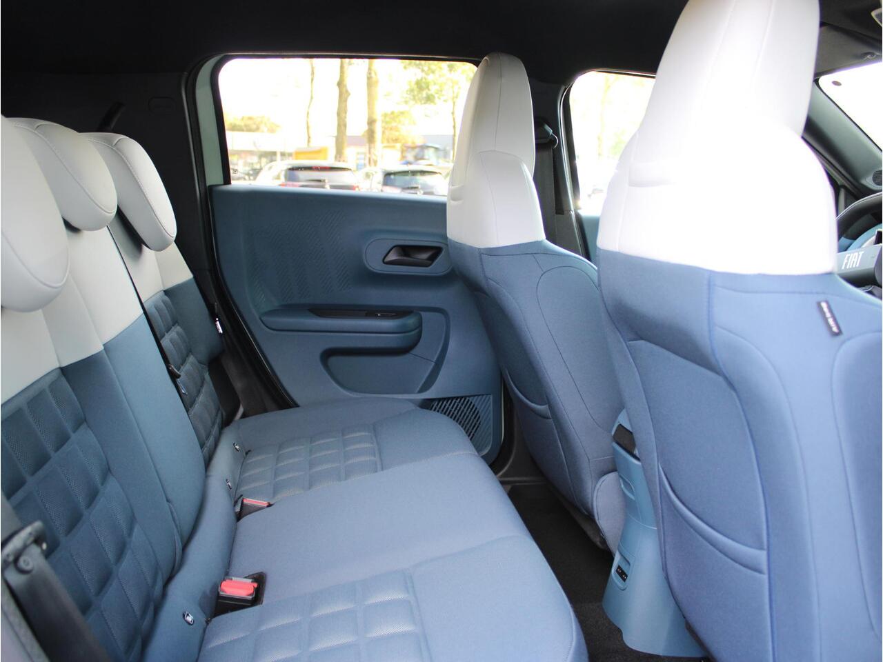 Fiat PANDA Grande La Prima 11 kW 44 kWh VOORRAAD KORTING