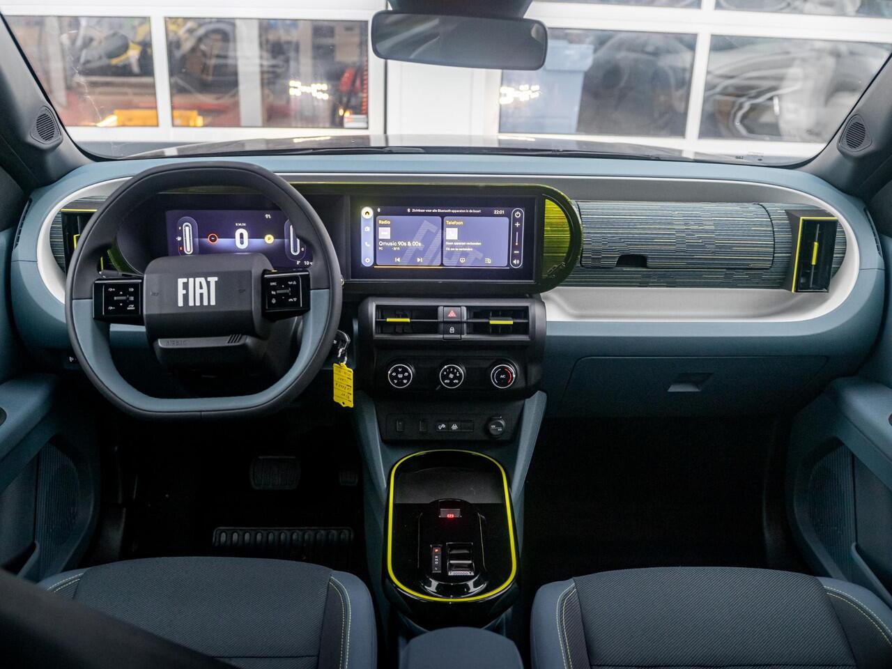 Fiat PANDA Grande 1.2 Hybrid Edizione Nero | Automaat | PDC | Airco | Apple Carplay | Cruise | Pack Style |16" All Season banden