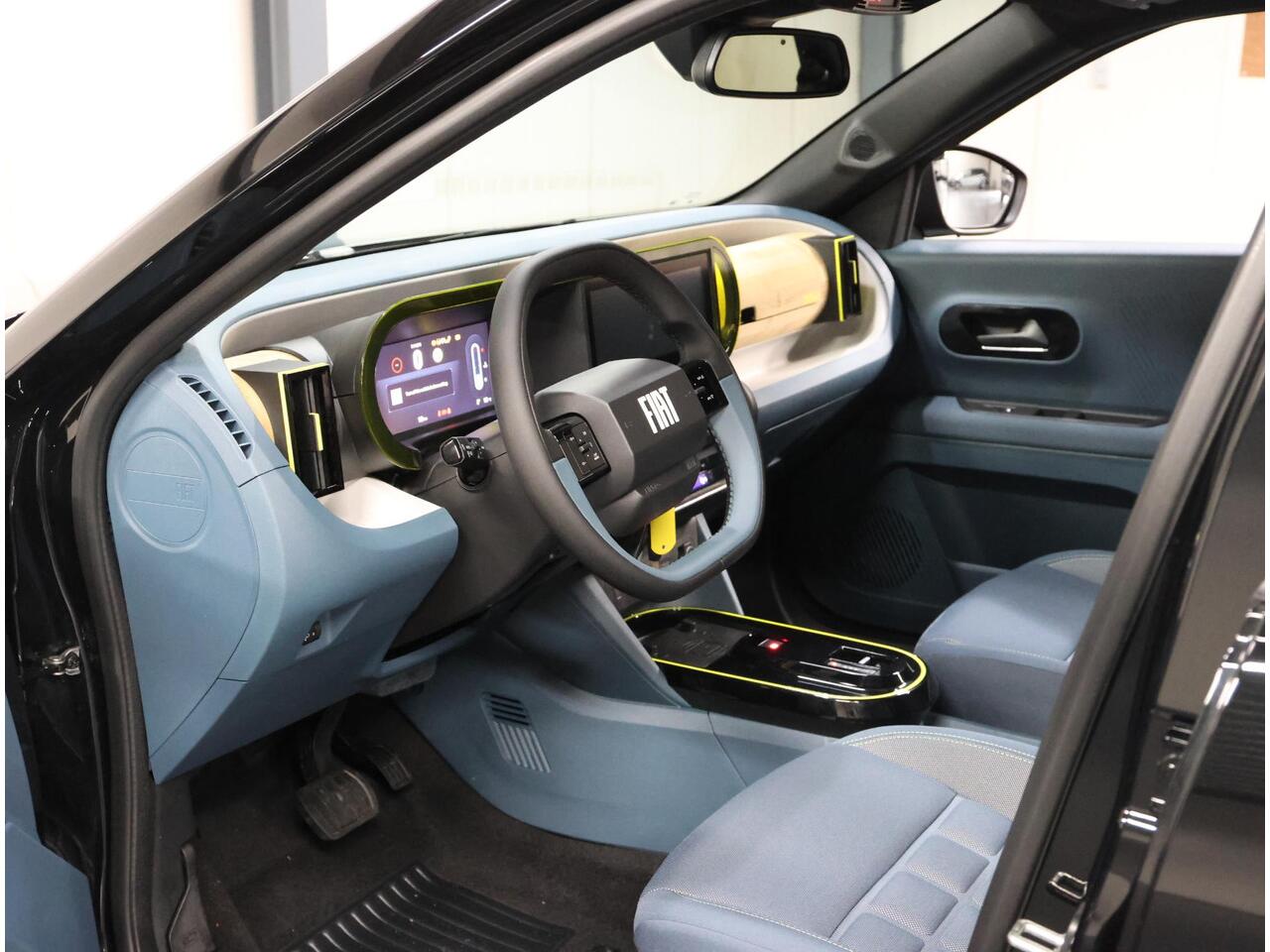 Fiat PANDA Grande 1.2 Hybrid La Prima | Incl. ¤1.250,- Korting! | Camera | CruiseControl | AppleCarPlay/AndroidAuto | Navigatie | Airco |