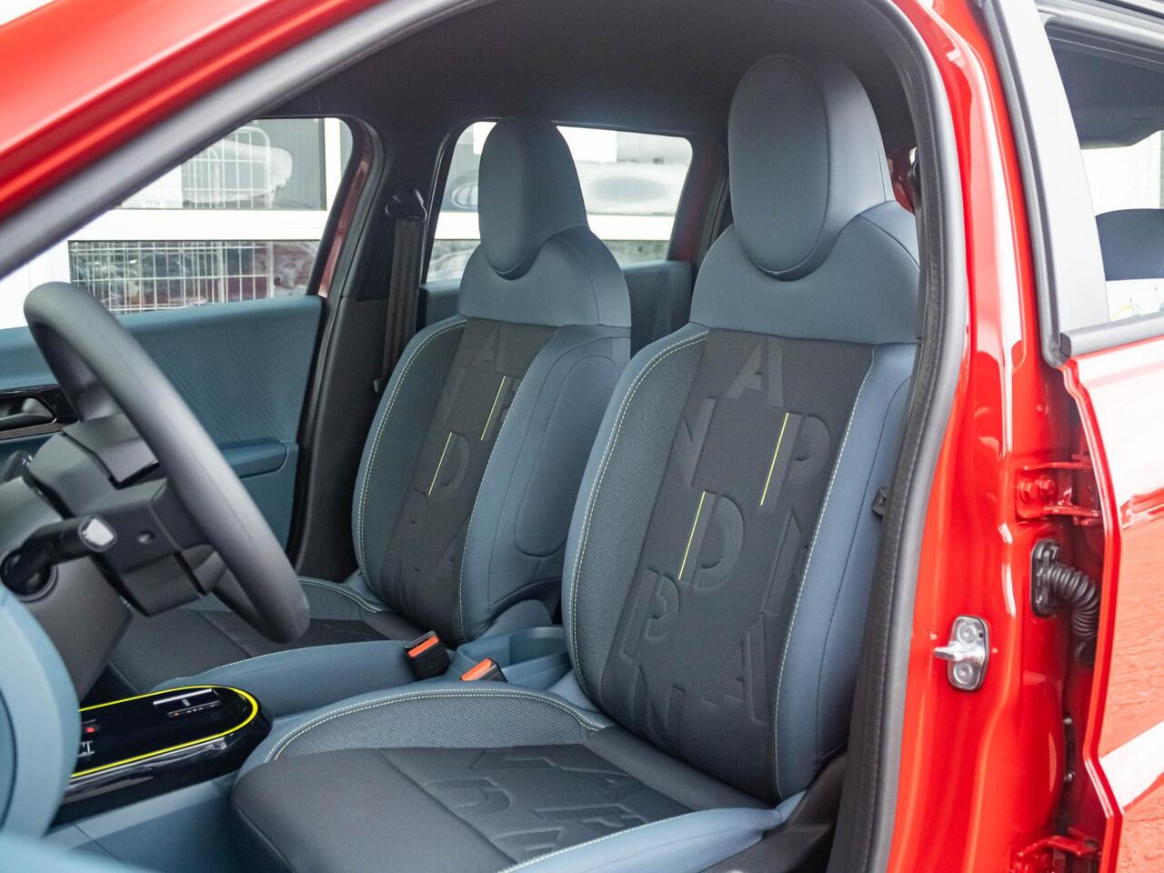 Fiat PANDA Grande Red 11 kW 44 kWh | Airco | Cruise | Apple Carplay | 16" | PDC