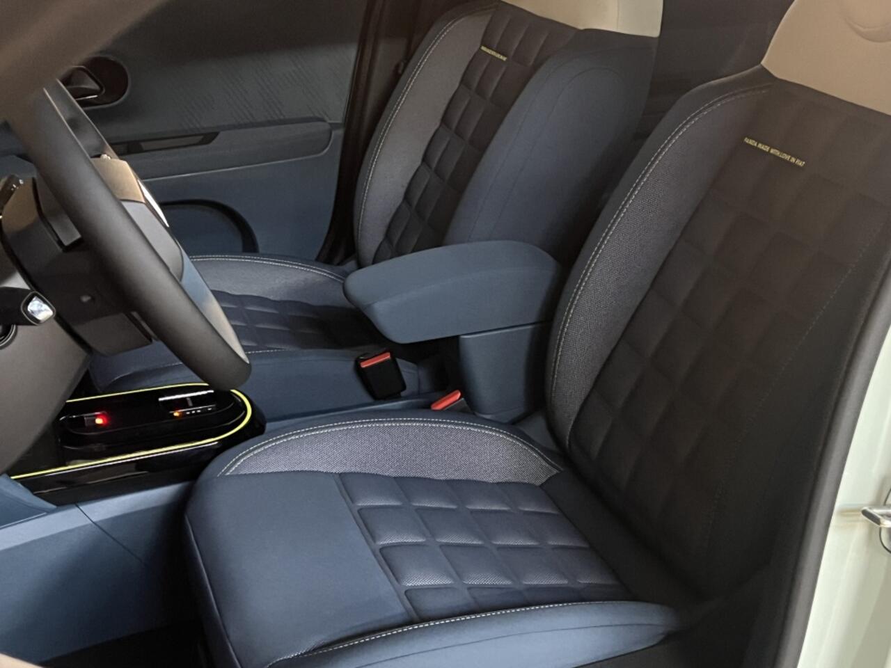 Fiat PANDA Grande La Pr 11 kW 44 kWh