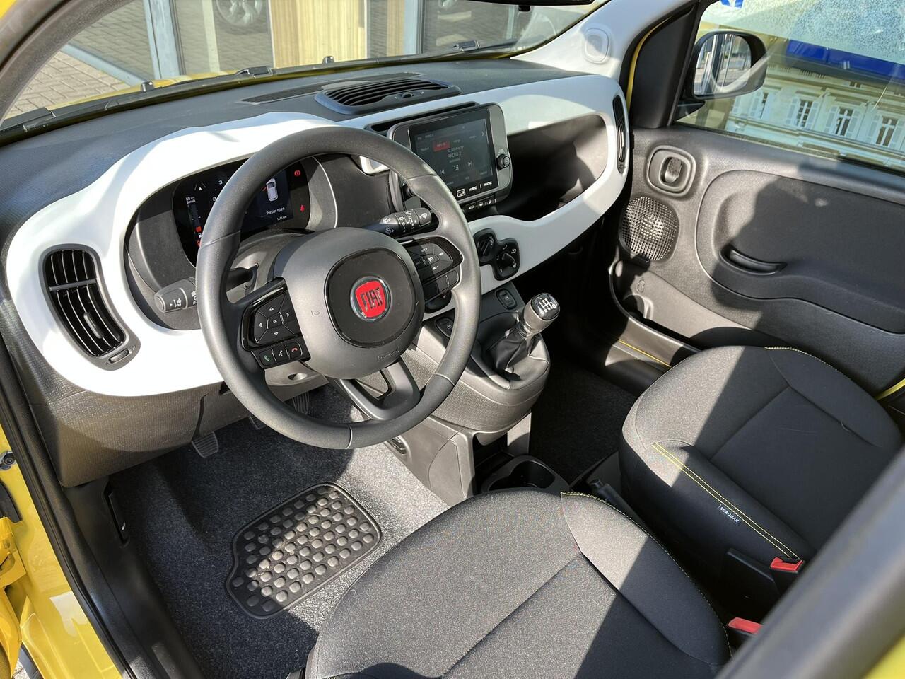 Fiat PANDA 1.0 Hybrid Pandina | Cruise Controle | Apple Carplay & Android Auto |