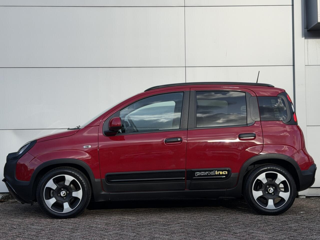 Fiat PANDA 1.0 Hybrid Pandina | Airco | Carplay | Cruise | 5zits | PDC