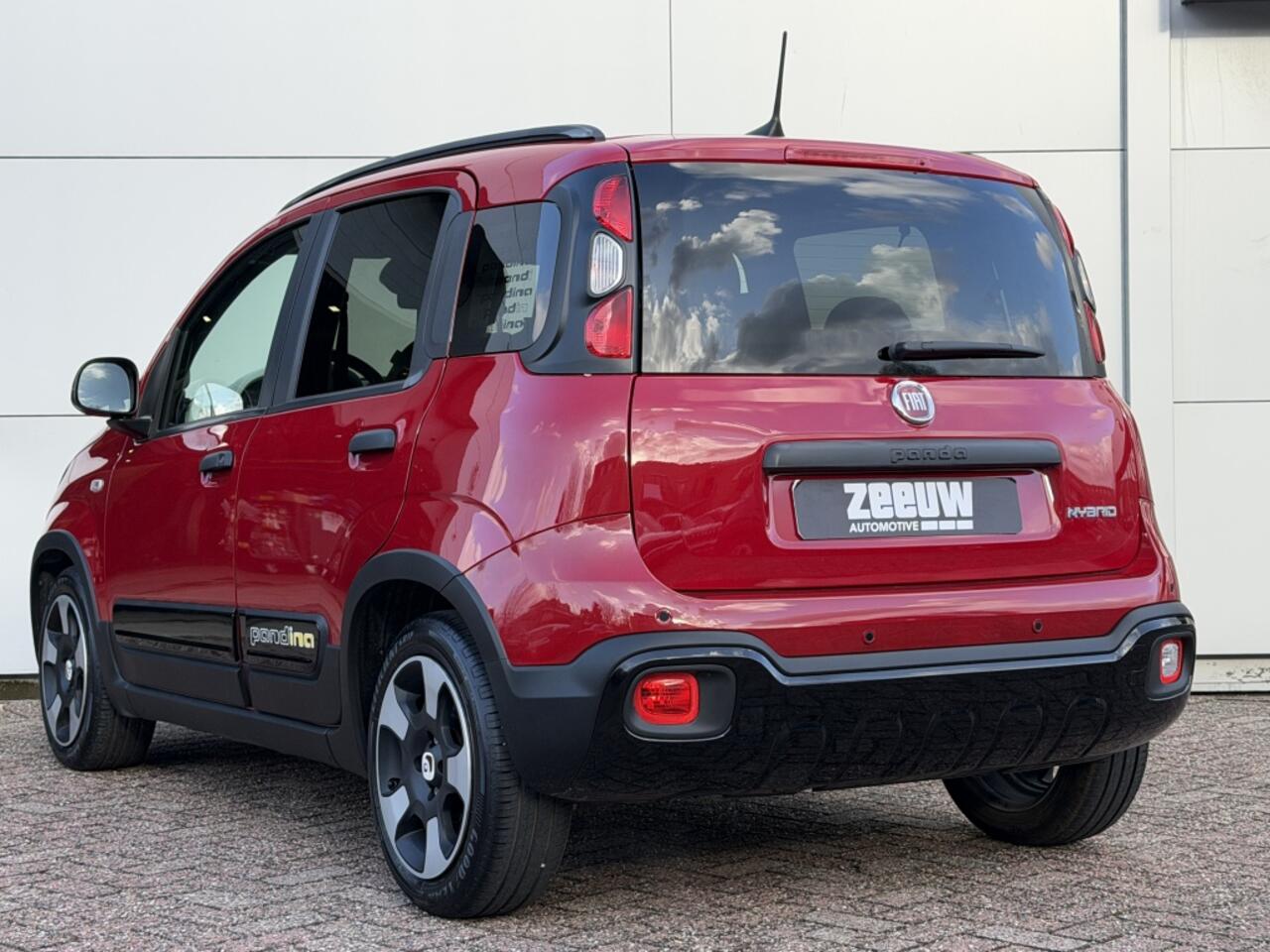 Fiat PANDA 1.0 Hybrid Pandina | Airco | Carplay | Cruise | 5zits | PDC