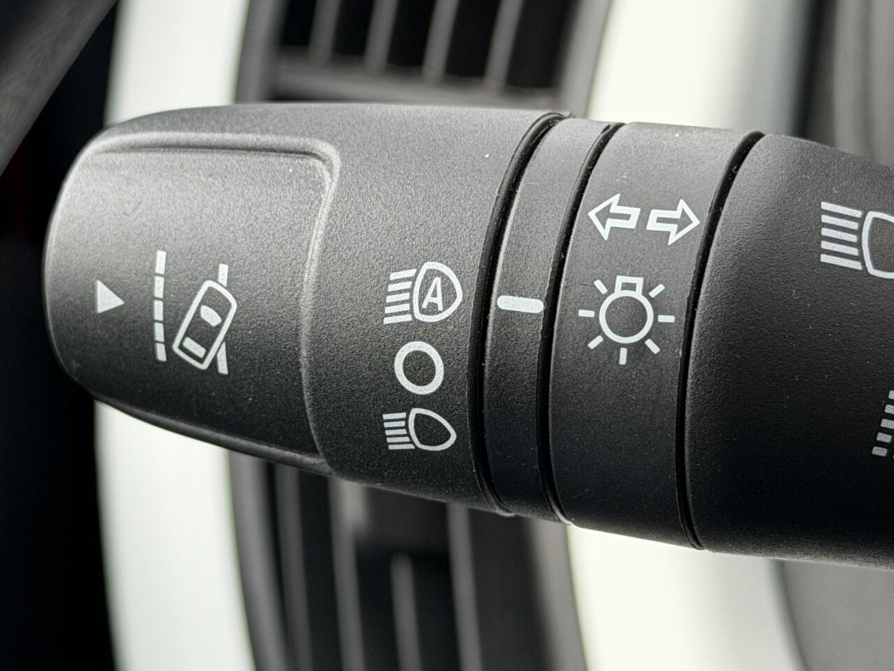 Fiat PANDA 1.0 Hybrid Pandina | Airco | Carplay | Cruise | 5zits | PDC