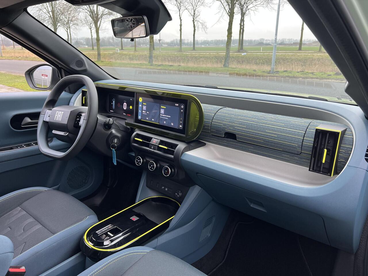 Fiat PANDA Grande 1.2 Hybrid ICON | Pack Style | Parkeersensoren | Lichtmetalen velgen | Acqua Azure