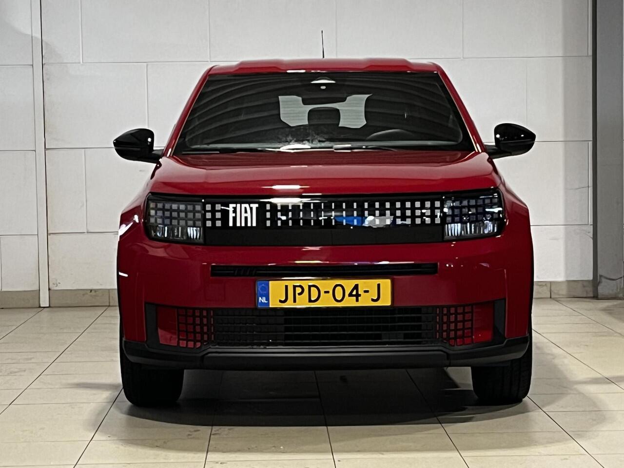 Fiat PANDA Grande RED EV 44kWh 113pk | APPLE CARPLAY/ ANDROID AUTO | PARKEERSENSOREN | AIRCO |