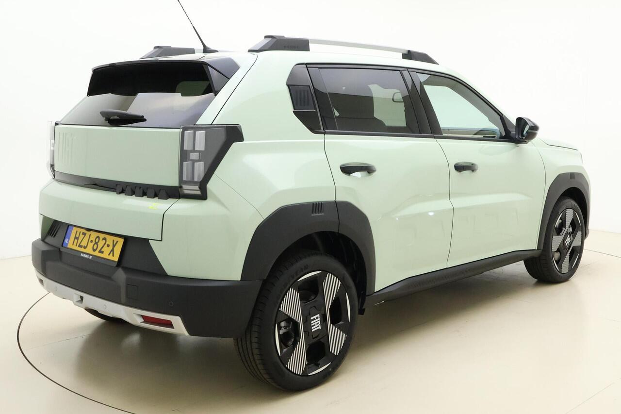 Fiat PANDA Grande La Prima 11 kW 44 kWh | NIEUW | Navigatie | Stoel & Stuurverwarming | Camera | Dakrails | Extra getint glas | Hoge instap | Nieuw model