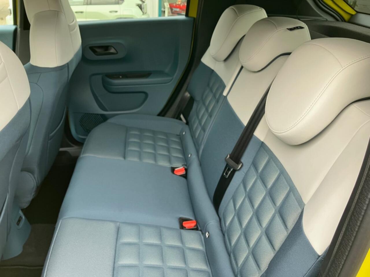 Fiat PANDA Grande Panda E La Prima