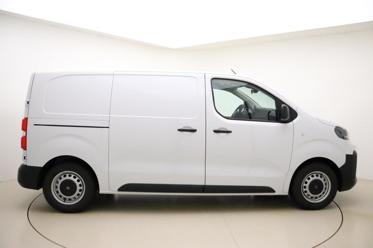 Fiat SCUDO 2.0 Diesel 145 S&S L2 | Navigatie | Trekhaak | Laadruimtebetimmering | Cruise control | Bluetooth | 3 Zitplaatsen | Mistlampen voor